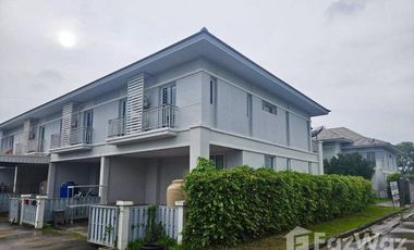 3 Bedroom Townhouse for rent at Baan Nara