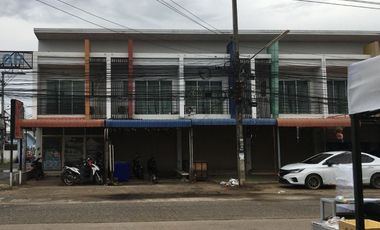 2 Bedroom Townhouse for sale in Tha Khon Yang, Maha Sarakham