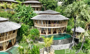 13 Bedroom Villa for sale in Abang, Bali