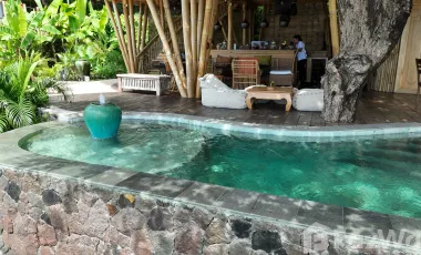 13 Bedroom Villa for sale in Abang, Bali