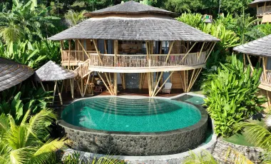 13 Bedroom Villa for sale in Abang, Bali