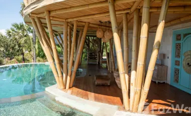 13 Bedroom Villa for sale in Abang, Bali