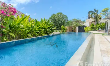 5 Bedroom Villa for sale in Cemagi, Bali