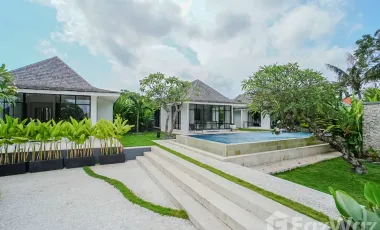 5 Bedroom Villa for sale in Cemagi, Bali