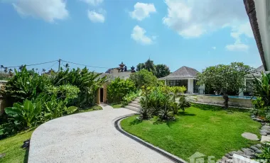 5 Bedroom Villa for sale in Cemagi, Bali