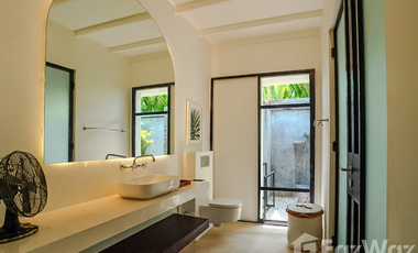 5 Bedroom Villa for sale in Cemagi, Bali