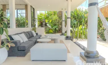 5 Bedroom Villa for sale in Cemagi, Bali