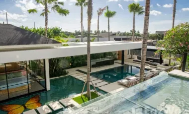5 Bedroom Villa for sale in Pererenan, Bali