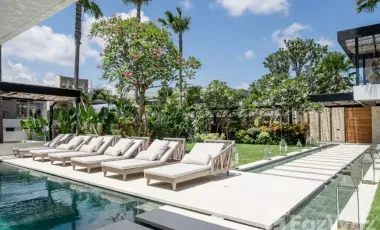 5 Bedroom Villa for sale in Pererenan, Bali