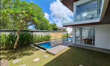 6 Bedroom Villa for sale in Ungasan, Bali