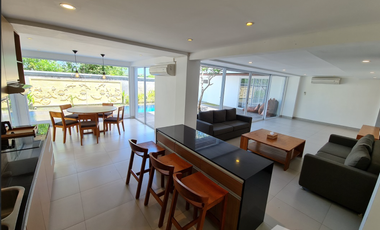 6 Bedroom Villa for sale in Ungasan, Bali
