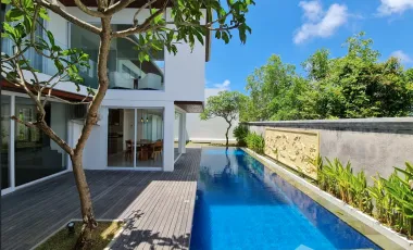 6 Bedroom Villa for sale in Ungasan, Bali