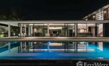 5 Bedroom Villa for sale in Kerobokan, Bali