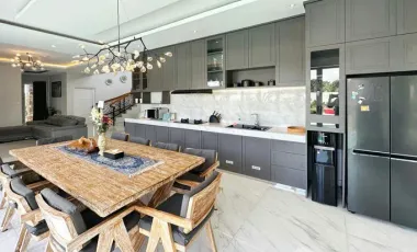 5 Bedroom Villa for sale in Canggu, Bali