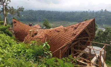 Hotel for sale in Rendang, Bali