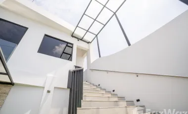 4 Bedroom Villa for sale in Denpasar Selata, Bali