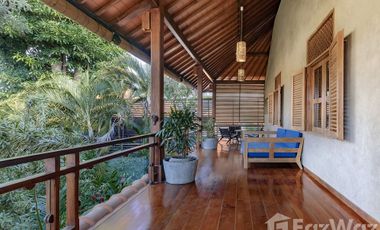 6 Bedroom Villa for sale in Seminyak, Bali