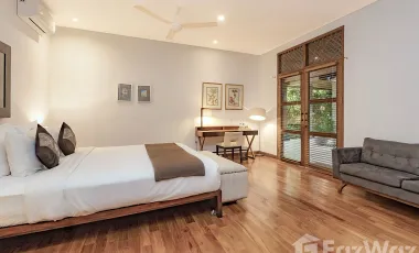 6 Bedroom Villa for sale in Seminyak, Bali