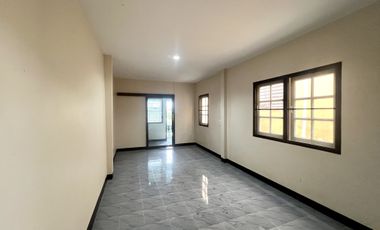 5 Bedroom House for sale in Khlong Nueng, Pathum Thani