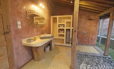 8 Bedroom Hotel for sale in Kerobokan, Bali