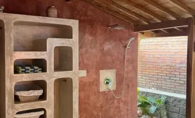 8 Bedroom Hotel for sale in Kerobokan, Bali