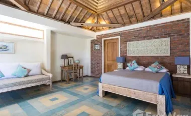 8 Bedroom Hotel for sale in Kerobokan, Bali