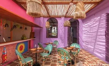 8 Bedroom Hotel for sale in Kerobokan, Bali