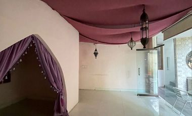 Whole Building for sale in Kerobokan, Bali