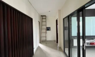 Whole Building for sale in Kerobokan, Bali