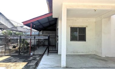 5 Bedroom House for rent in Thanon Khat, Nakhon Pathom