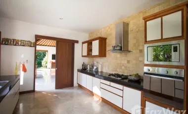 4 Bedroom Villa for sale in Abang, Bali