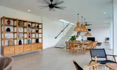 5 Bedroom Villa for sale in Kerobokan, Bali