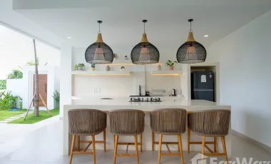 5 Bedroom Villa for sale in Kerobokan, Bali