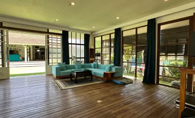 5 Bedroom Villa for sale in Mengwi, Bali