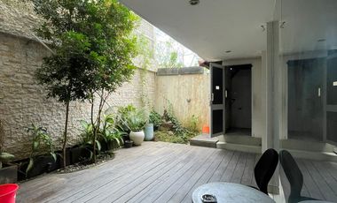 Whole Building for sale in Kerobokan, Bali