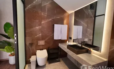 2 Bedroom Townhouse for sale at SWOI Loft Umalas