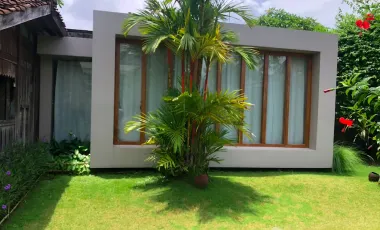 6 Bedroom Villa for sale in Kerobokan, Bali