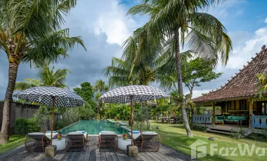 6 Bedroom Villa for sale in Kerobokan, Bali