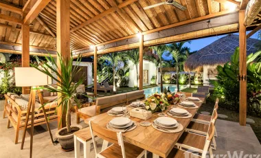 5 Bedroom Villa for sale in Seminyak, Bali
