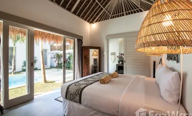 5 Bedroom Villa for sale in Seminyak, Bali