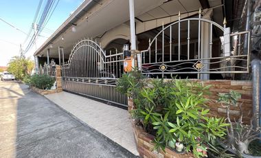 3 Bedroom House for sale at Charoensap