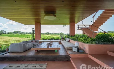 6 Bedroom Villa for sale in Pererenan, Bali