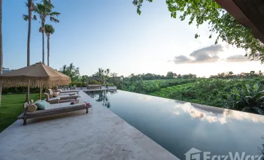 6 Bedroom Villa for sale in Pererenan, Bali