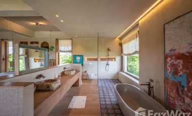 6 Bedroom Villa for sale in Pererenan, Bali