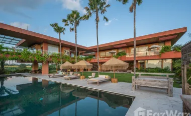 6 Bedroom Villa for sale in Pererenan, Bali