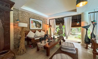 6 Bedroom Villa for sale in Seminyak, Bali