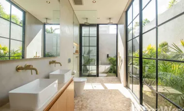 5 Bedroom Villa for sale in Uluwatu, Bali