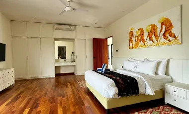6 Bedroom Villa for sale in Kerobokan, Bali
