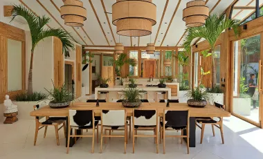 5 Bedroom Villa for sale in Kerobokan, Bali