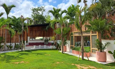 5 Bedroom Villa for sale in Kerobokan, Bali